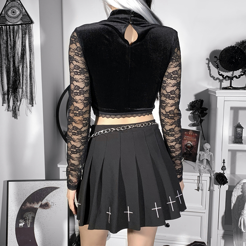 E-girl Black Velvet Croset Crop Tops y2k Aesthetic Elegant Lady Sexy Hollow Out Lace Up T Shirt Gothic Mall Goth Emo Alt Clothes E-girl Black Velvet Croset Crop Tops y2k Aesthetic Elegant Lady Sexy Hollow Out Lace Up T Shirt Gothic Mall Goth Emo Alt Clothes