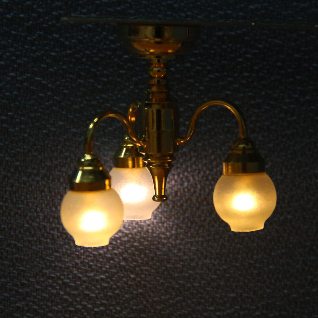 1/12 Dollhouse Chandelier Miniature Lighting LED Battery Ceiling Light Decor 1/12 Dollhouse Chandelier Miniature Lighting LED Battery Ceiling Light Decor