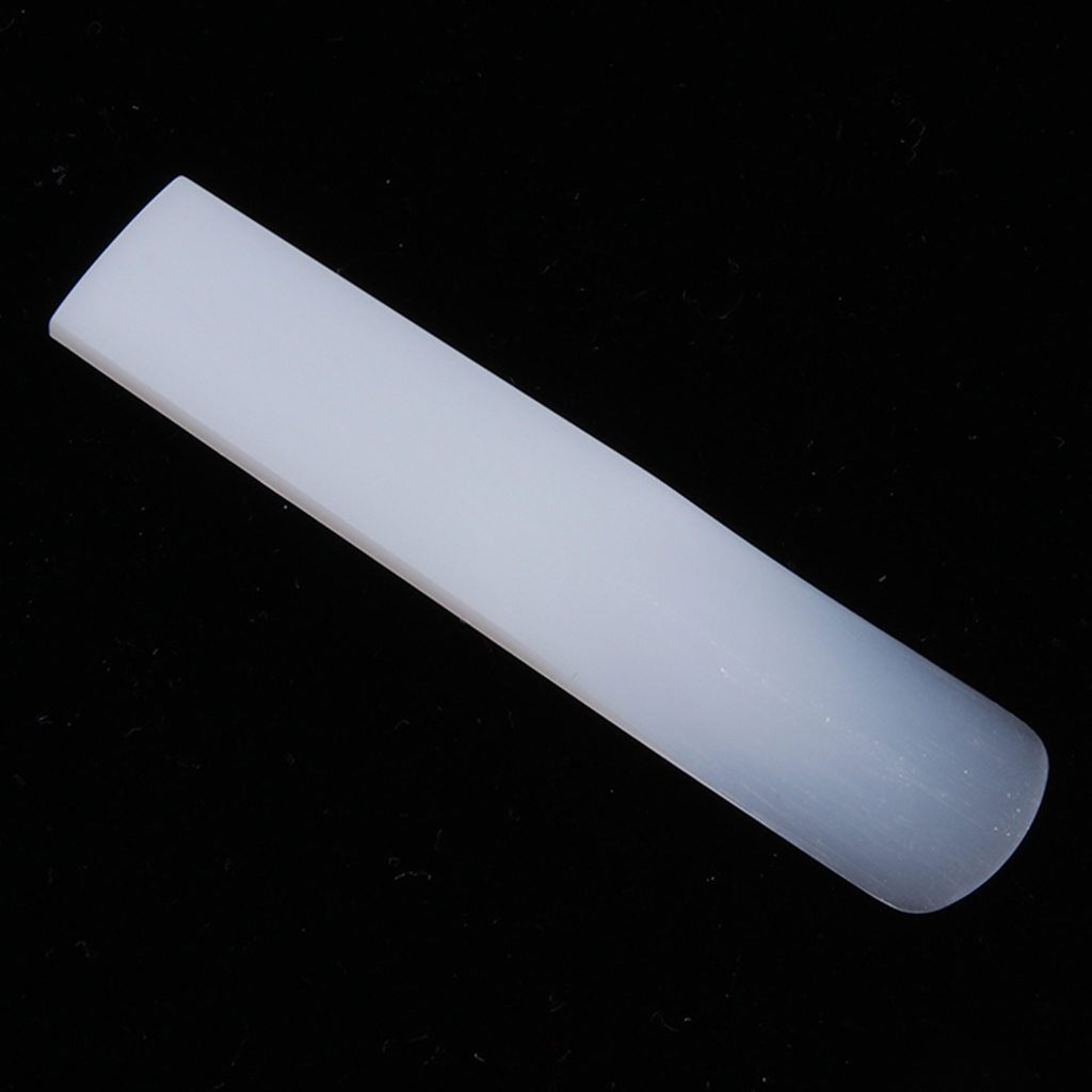 1 Piece Reed, Bb Clarinet Replacement Accessory, High Hardness and Great Sound 1 Piece Reed, Bb Clarinet Replacement Accessory, High Hardness and Great Sound