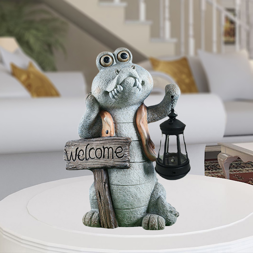 Crocodile Alligator Decor Path Lighter Statue with Solar LED Light Lantern Lamp Garden Yard Patio Poolside Path Decor