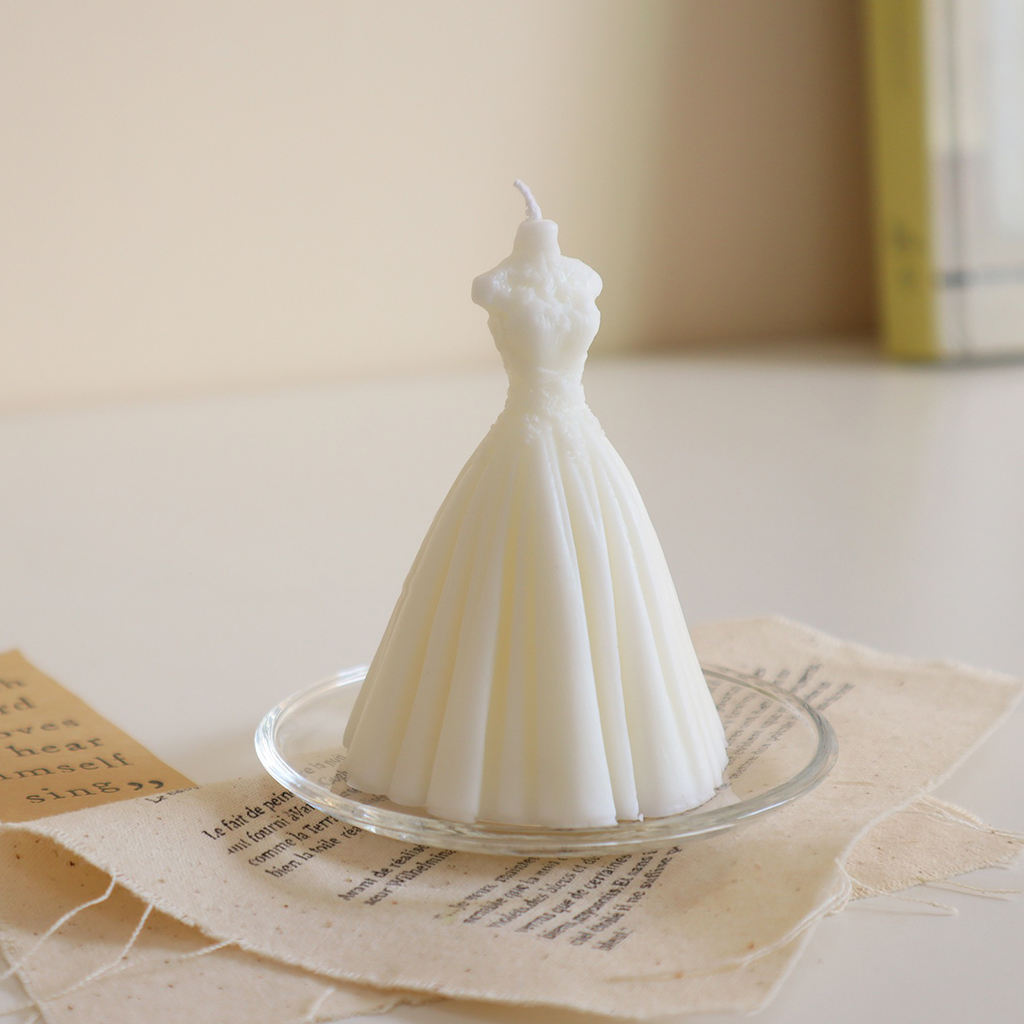 Scented Candle Wedding Favor Bride Dress Design Small Aromatherapy Candles Relaxing Bedroom Decor Ornament