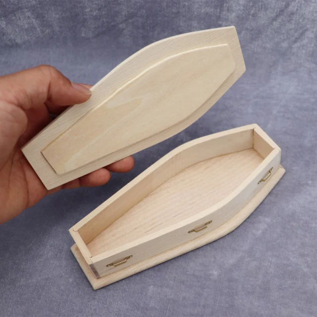  Agatige Dollhouse Coffin, Birch Whimsical Miniature Vampire  Coffin for Halloween Decoration 1:12 : Toys & Games