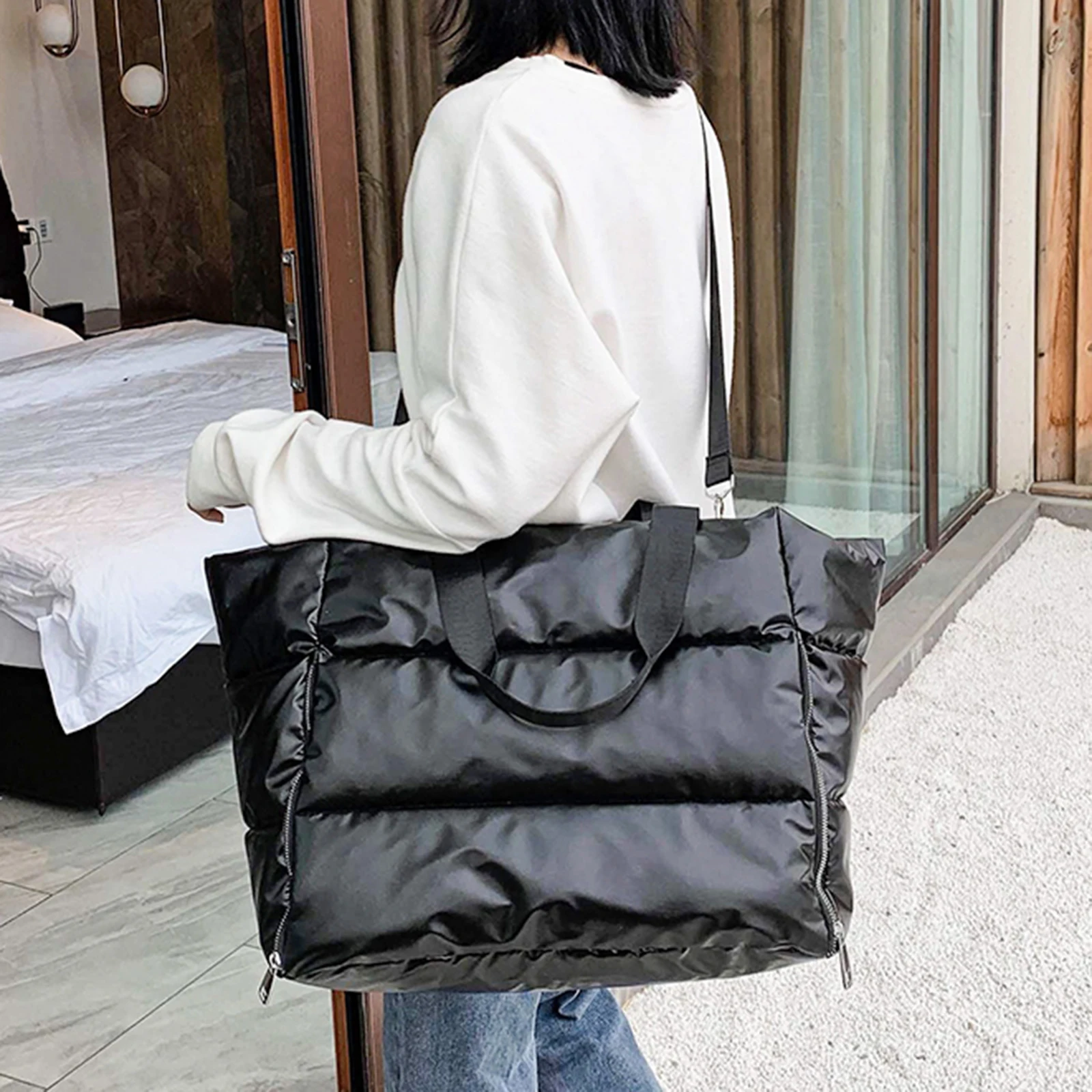 Waterproof Women Gym Fitness Bag Large Capacity Sport Travel Duffel Tote Bag Waterproof Women Gym Fitness Bag Large Capacity Sport Travel Duffel Tote Bag