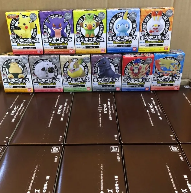 2023 New Pokemon Premium Figure Collection Beautiful Shiny Zamazenta Zacian  Toys Figure 6cm Pvc Anime Gifts Available Stock Gift