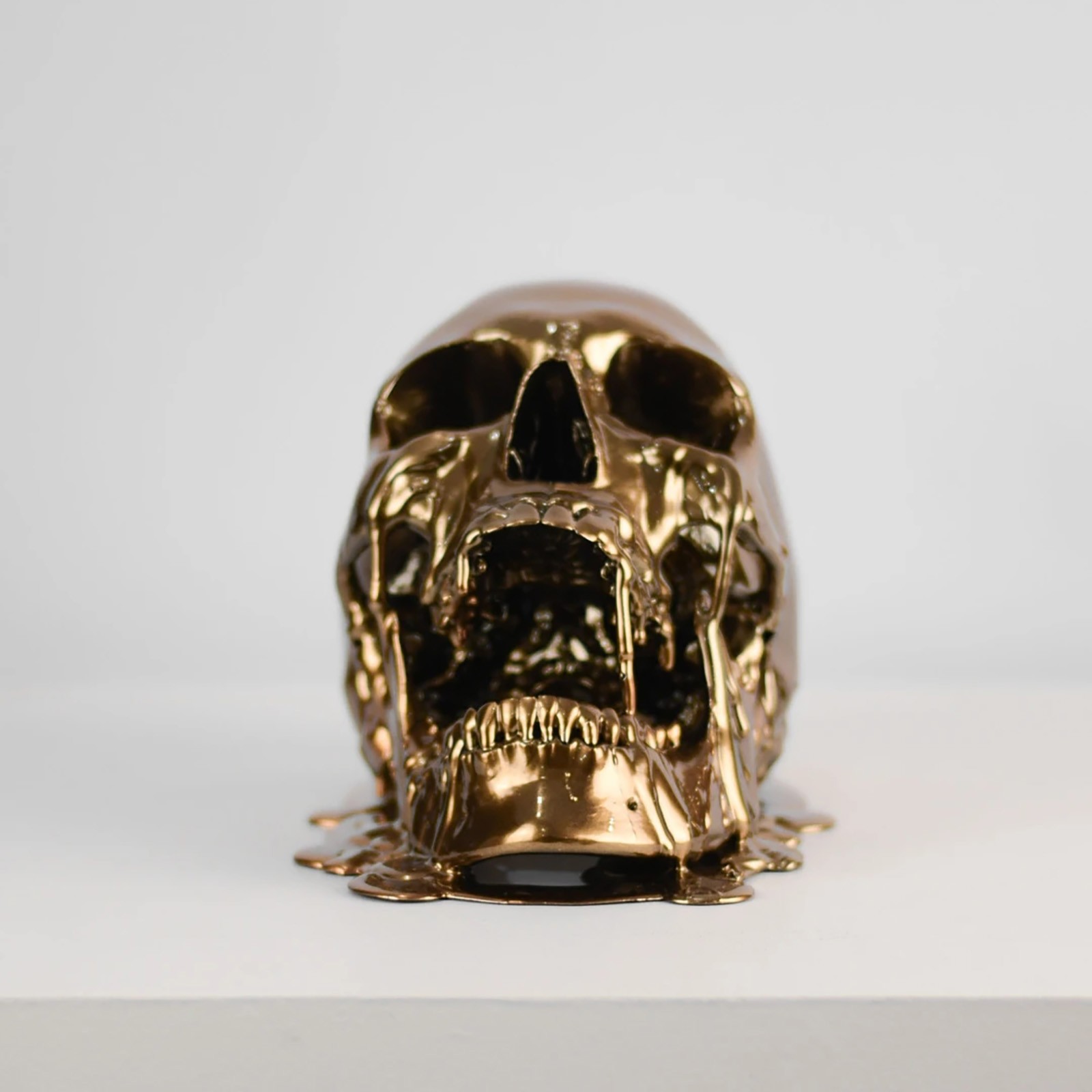 Gold skull фото