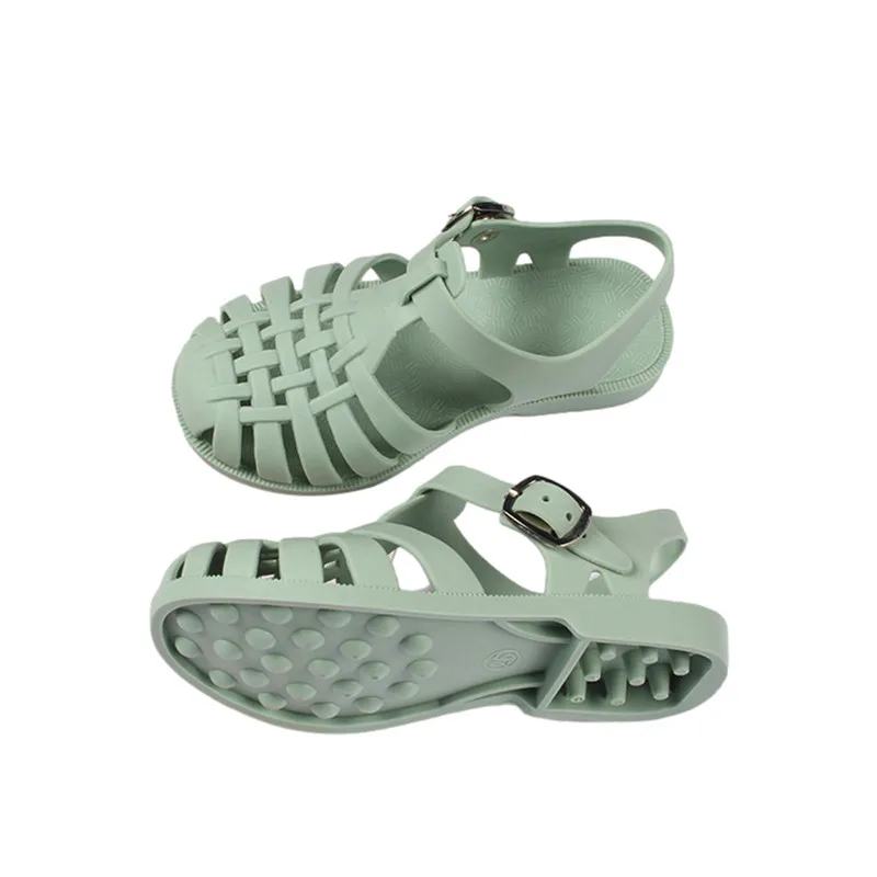 boy sandals fashion Inner Length 14.5cm-17.1cm Kids Flat Sandals Solid Color Hollow Out Walking Shoes Footwear For Girls Boys Summer Casual Shoes best children's shoes