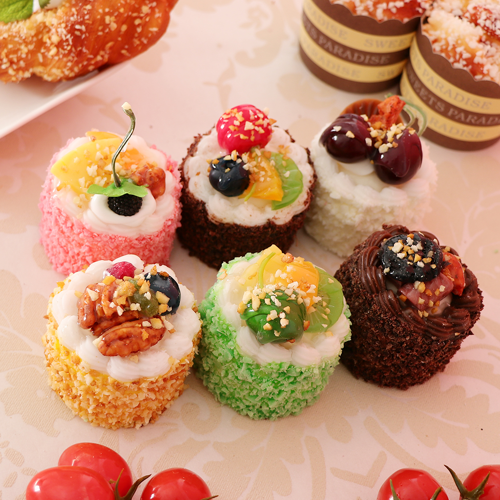 6Pcs Artificial Mixed Sprinkle Cake PU Material Simulation Food Faux Cupcake Dessert Photography Props