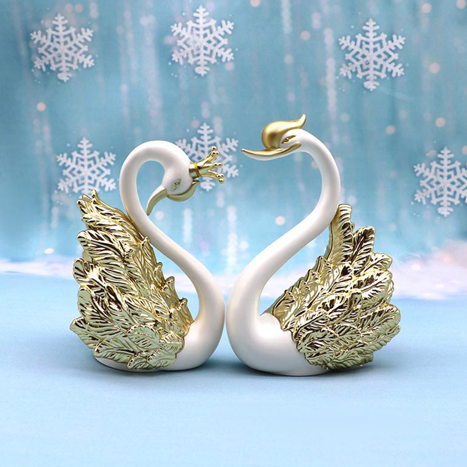 2pcs Romantic Crown Swan Figurine Collection Cake Topper Table Centerpiece Ornament