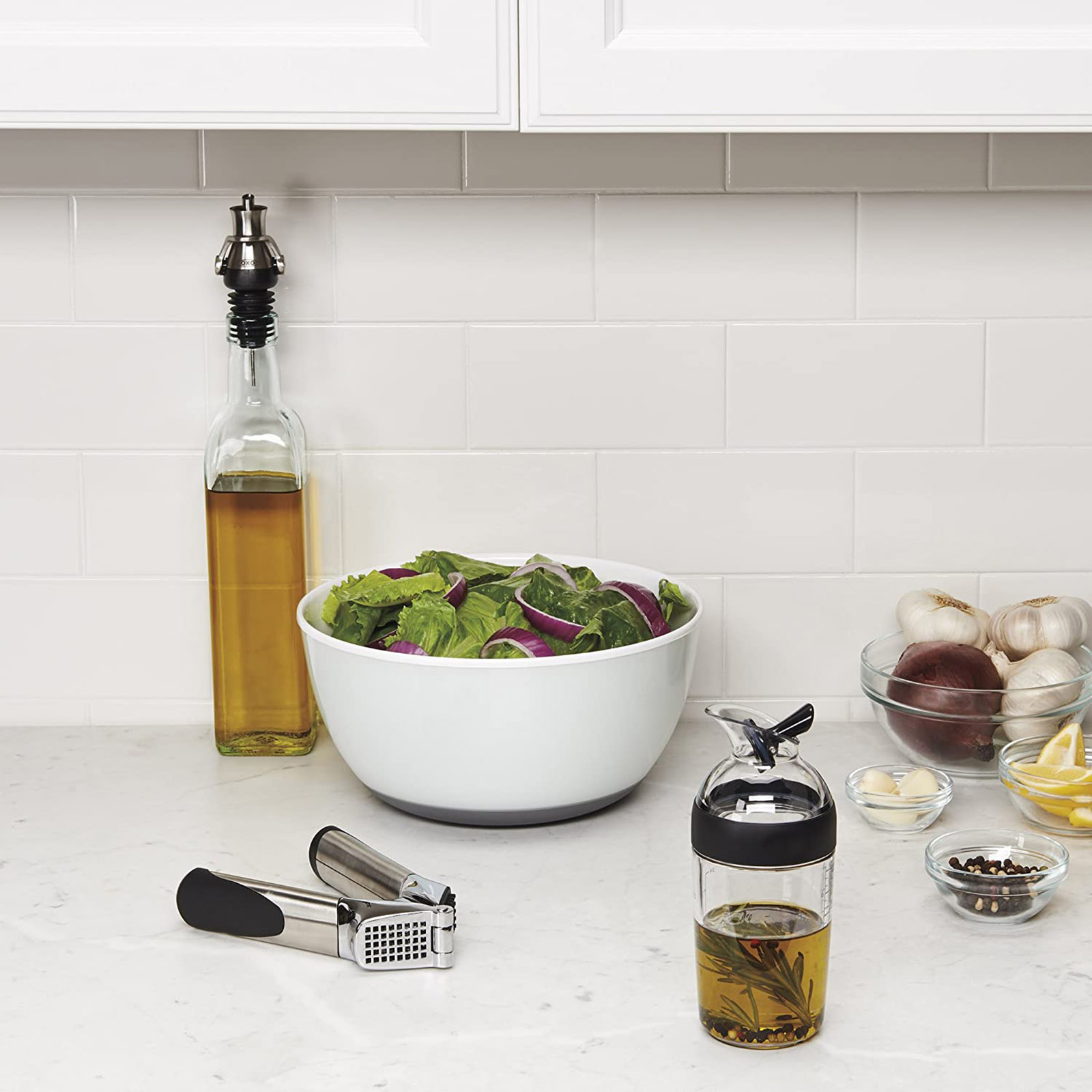 Salad Dressing Shaker Container Sauces Mixer Easy Pour with Measurement