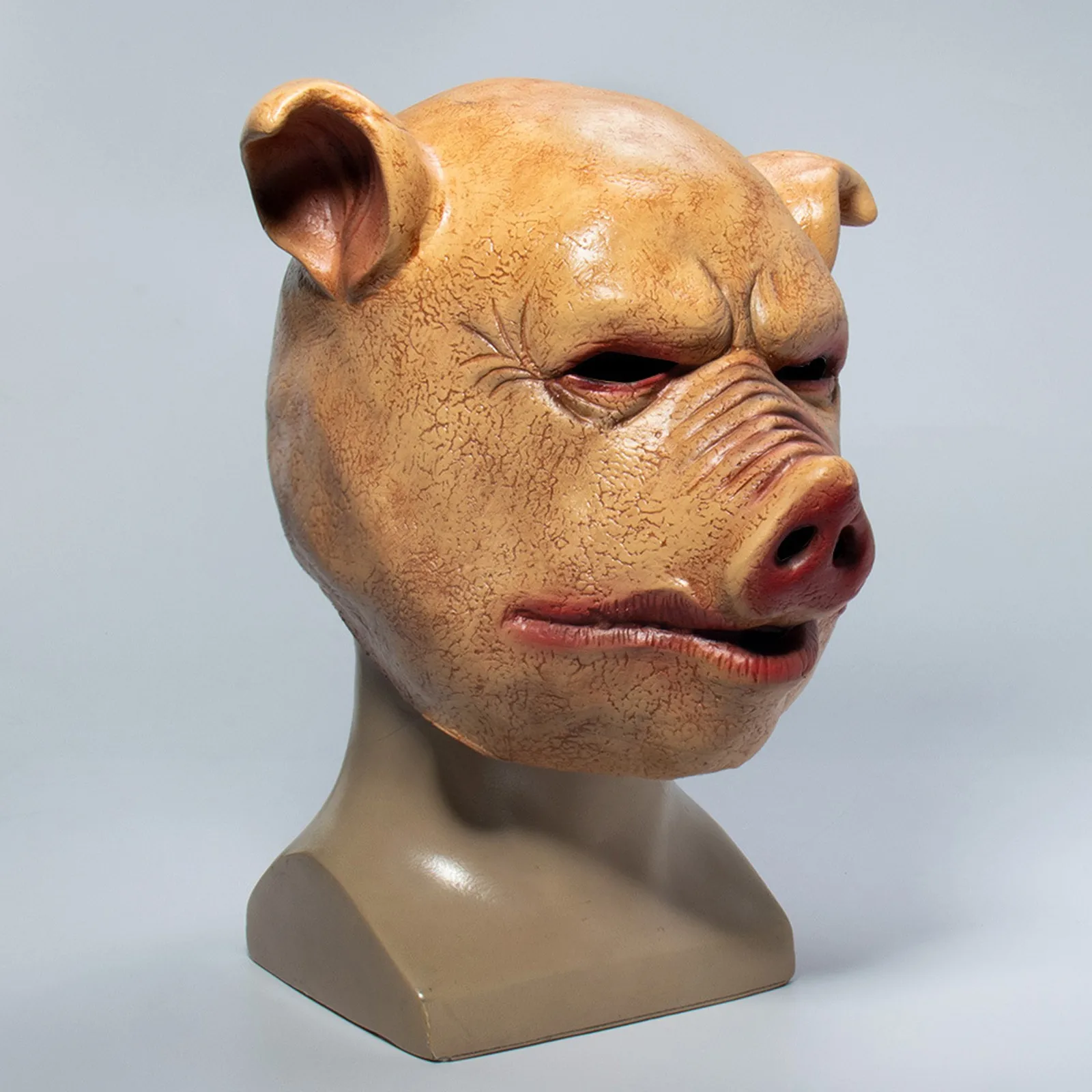 Латексная маска свиньи