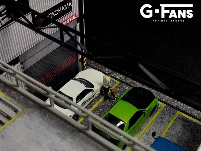GFANS-MODEL 1: LEDライト付き64ジオラマダブルデッキガレージ日産