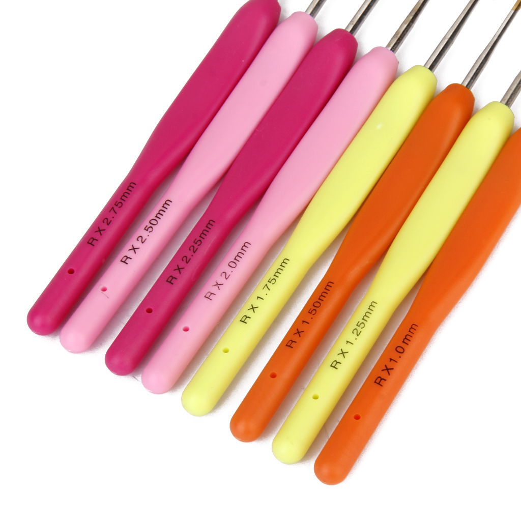 8pcs Colorful Plastics Handle Metal Head Pointed Crochet Hook  1