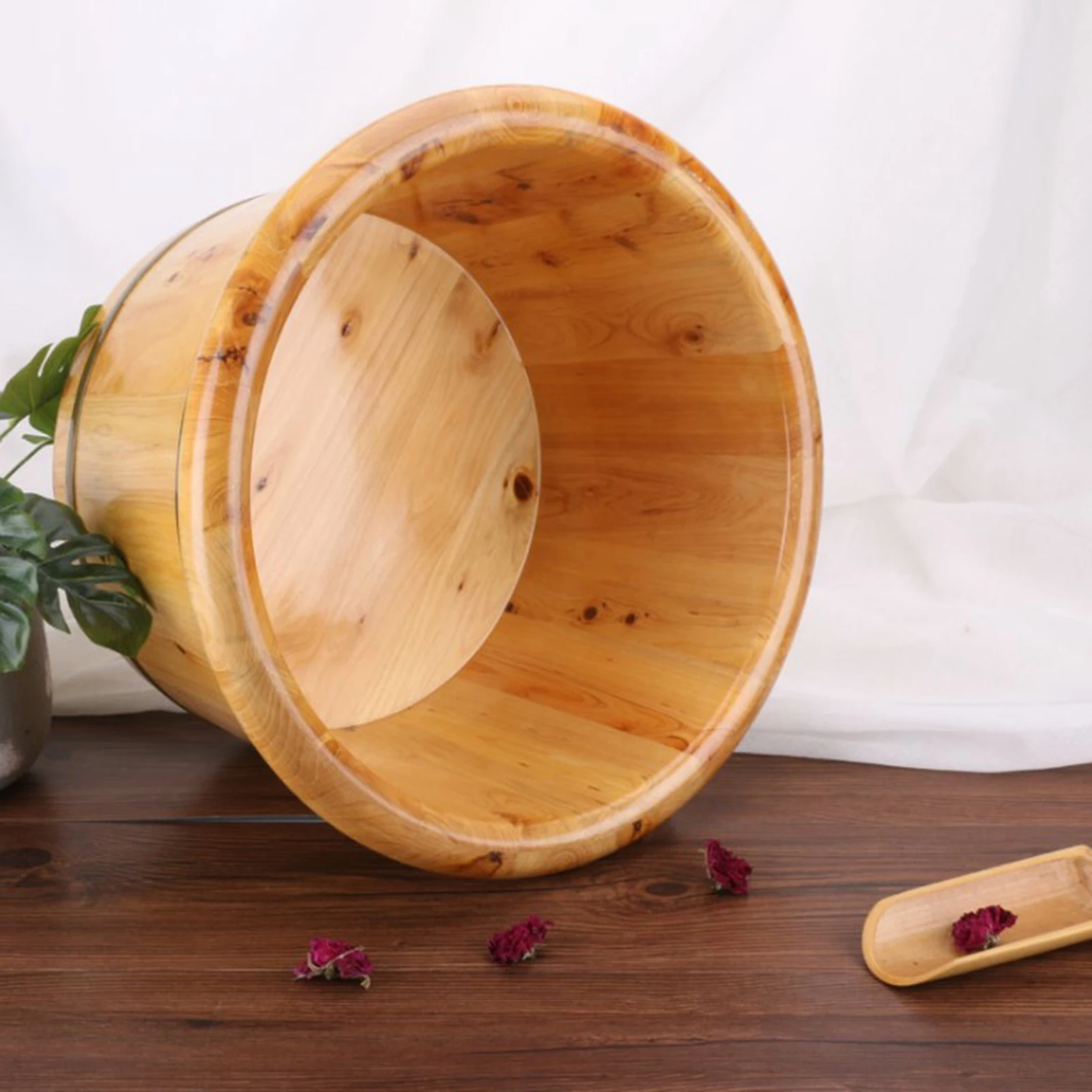 Practical Cedar Wooden Foot Basin for Foot Washing Removal Fatigue Relieving