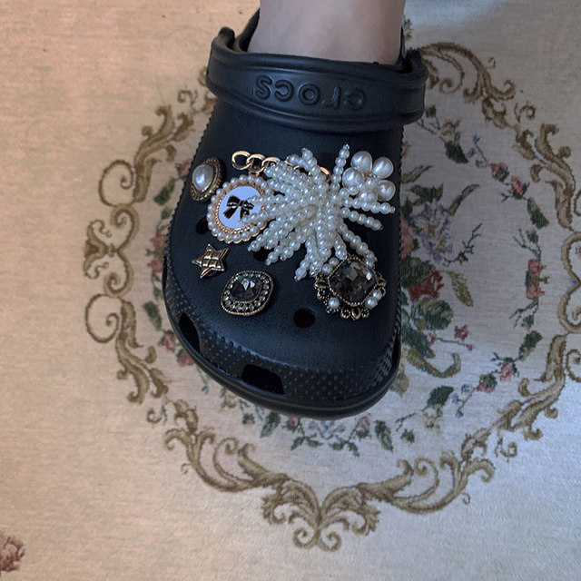 Luxurious Shiny Rhinestone Croc Charms Designer DIY Gem Pearl Flower Shoes  Decaration Jibb for Croc Clogs Boys Girls Women Gifts