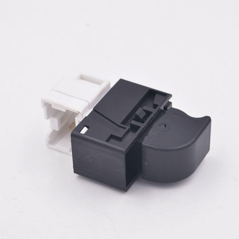 Replacement Auto Electric Power Window Single Switch For Nissan Pickup Black 5 pins