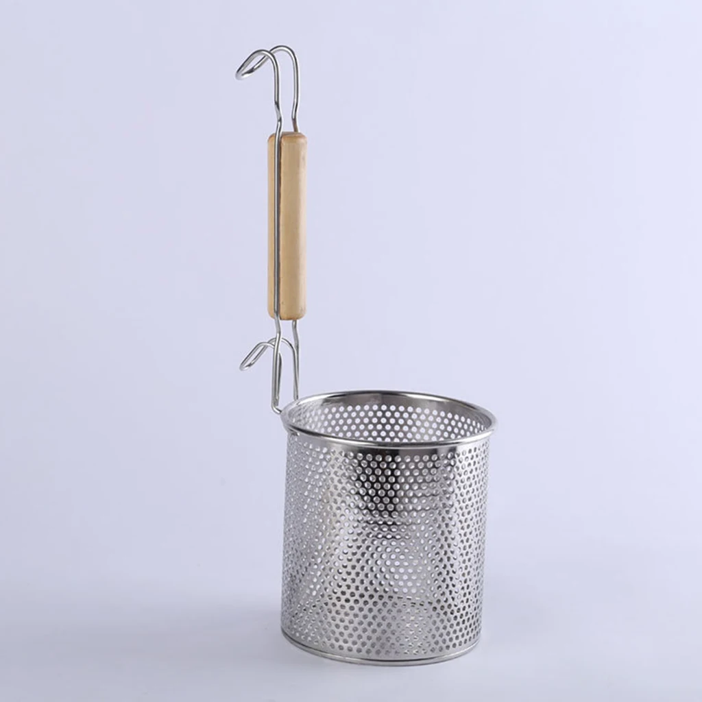 Stainless Steel Noodle Food Strainer with Hook and Wooden Handle, Strainer Basket for Dumpling Udon Vegetables Pasta