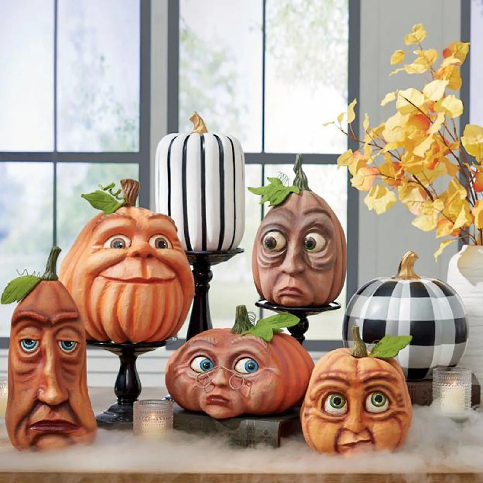 2021 Expressive Big Eye Pumpkin Family Decoration Halloween Decorations for Party Family