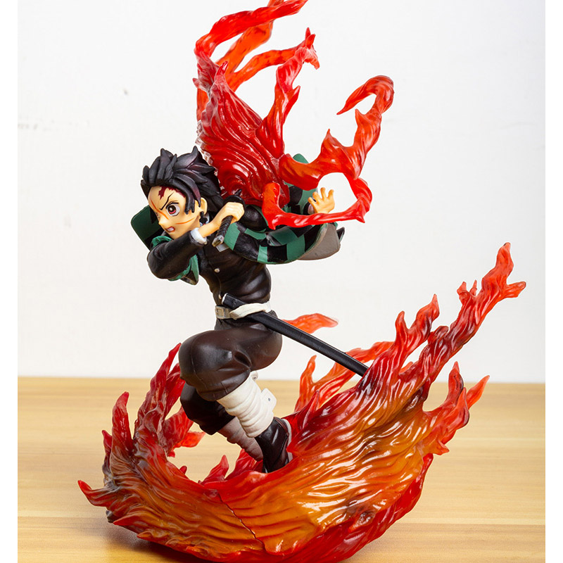 Figurine Demon Slayer Tanjirō Kamado Valse