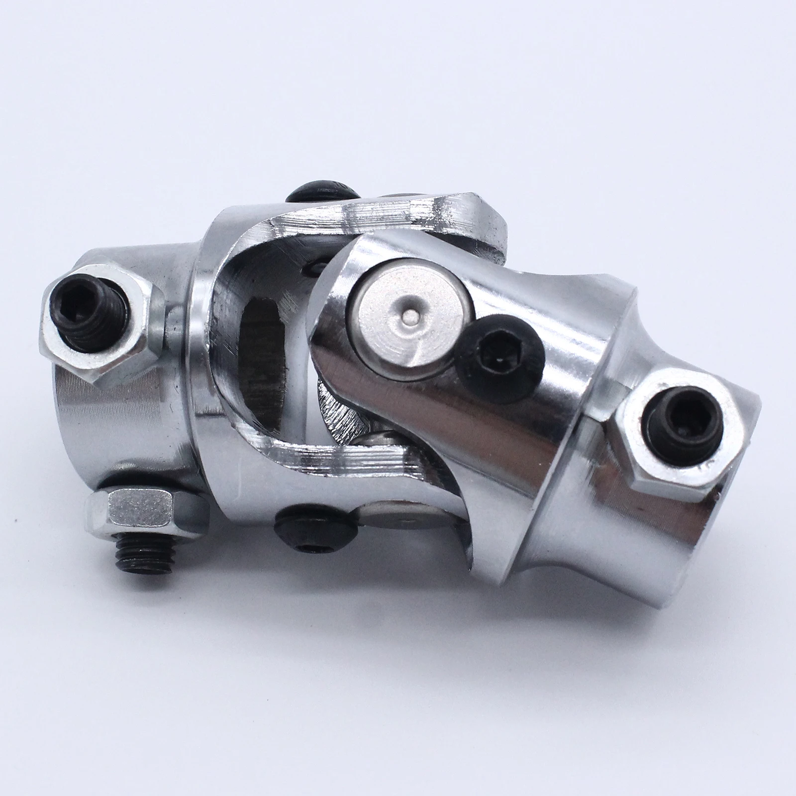 Steering Shaft U Joint 38 Degrees 3/4-36 Spline X 3/4in DD, Premium,Silver Colour