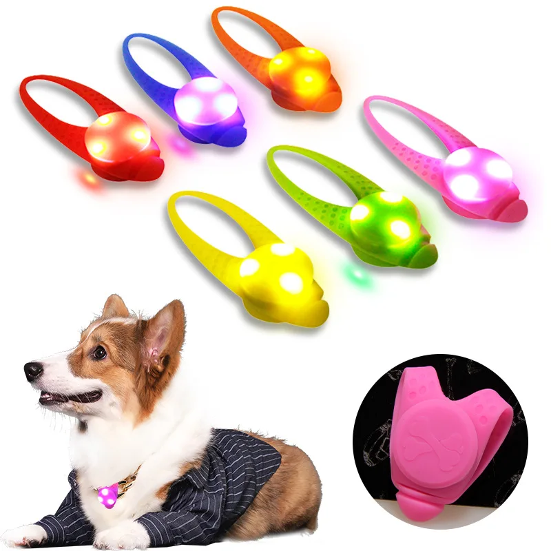 Una colección de juguetes coloridos e iluminados diseñados para perros. Estos juguetes tienen una función de iluminación, lo que sugiere que deben usarse en condiciones de poca luz o de noche para proporcionar un estímulo visual al perro.