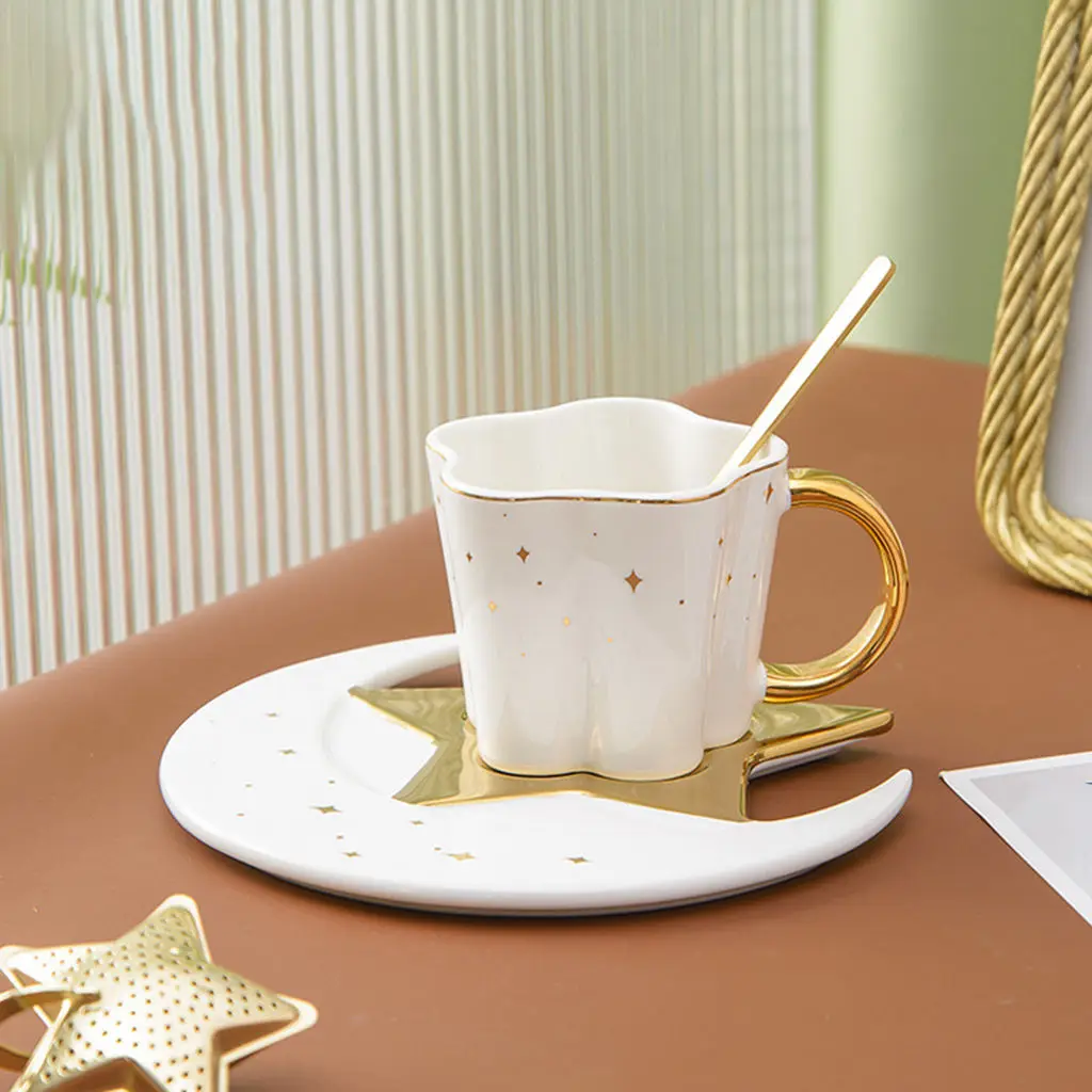 Creative Ceramic Star Moon Coffee Cup And Saucer With Spoon Golden Handle Mug Afternoon Tea Cup Juice Water Drinks Cup Porcelain