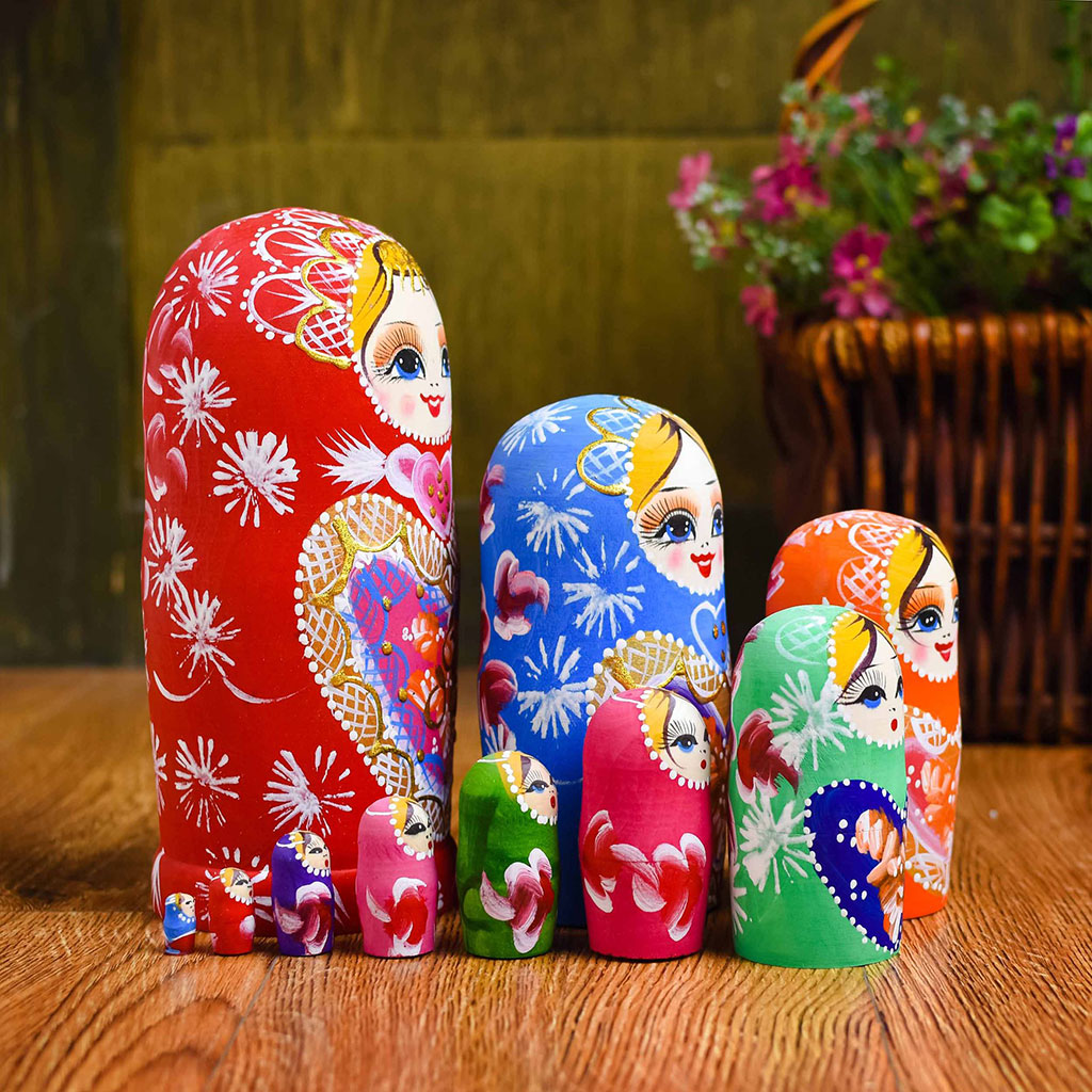 10 Pieces Handmade Chinese Girl Style Wooden Russian Nesting Dolls Kit Children Matryoshka Toy