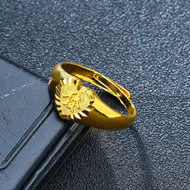 Menē 24K Gold Scarf Ring