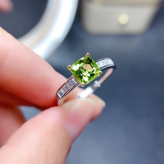 Peridot ring… real or fake? : r/Gemstones