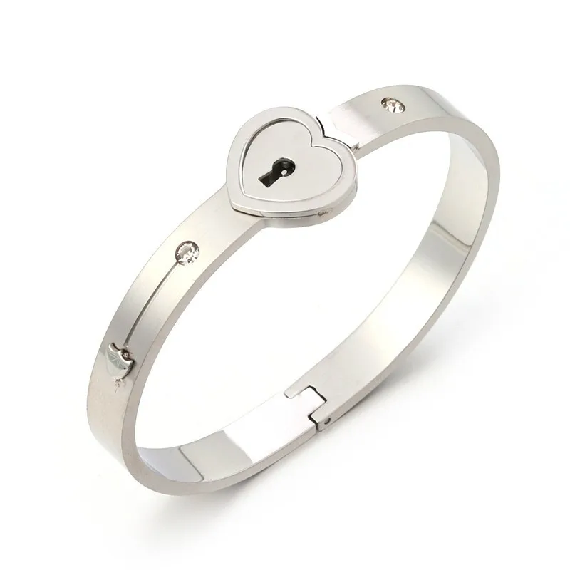 2Pcs/Set Couple Jewelry Sets Love Heart Lock Bracelet Bangles Key Pendant Stainless Steel Necklace Jewelry