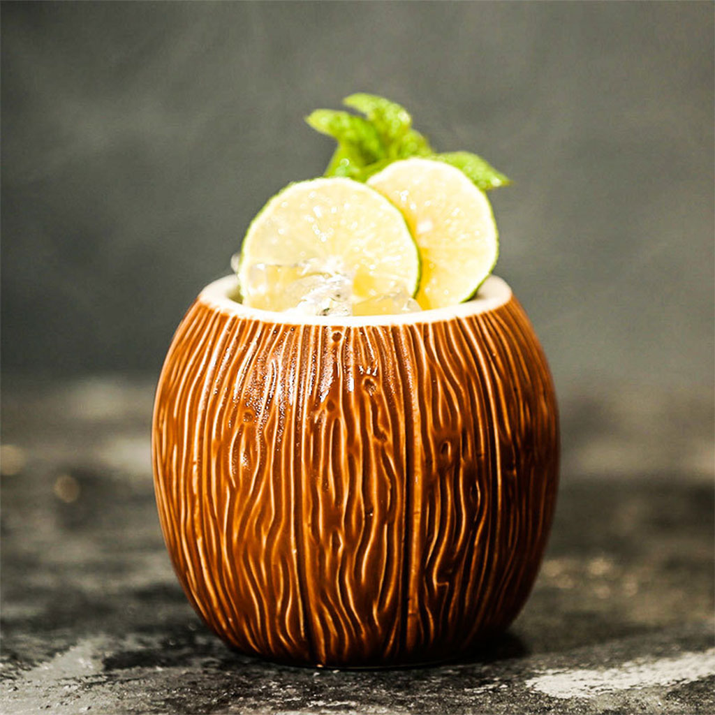Hawaii Mug Creative Tropical Drinking Porcelain Coconut Shape Cocktail 17.6 Ounces Cups for Wedding Bar Beverage Maitai Beer