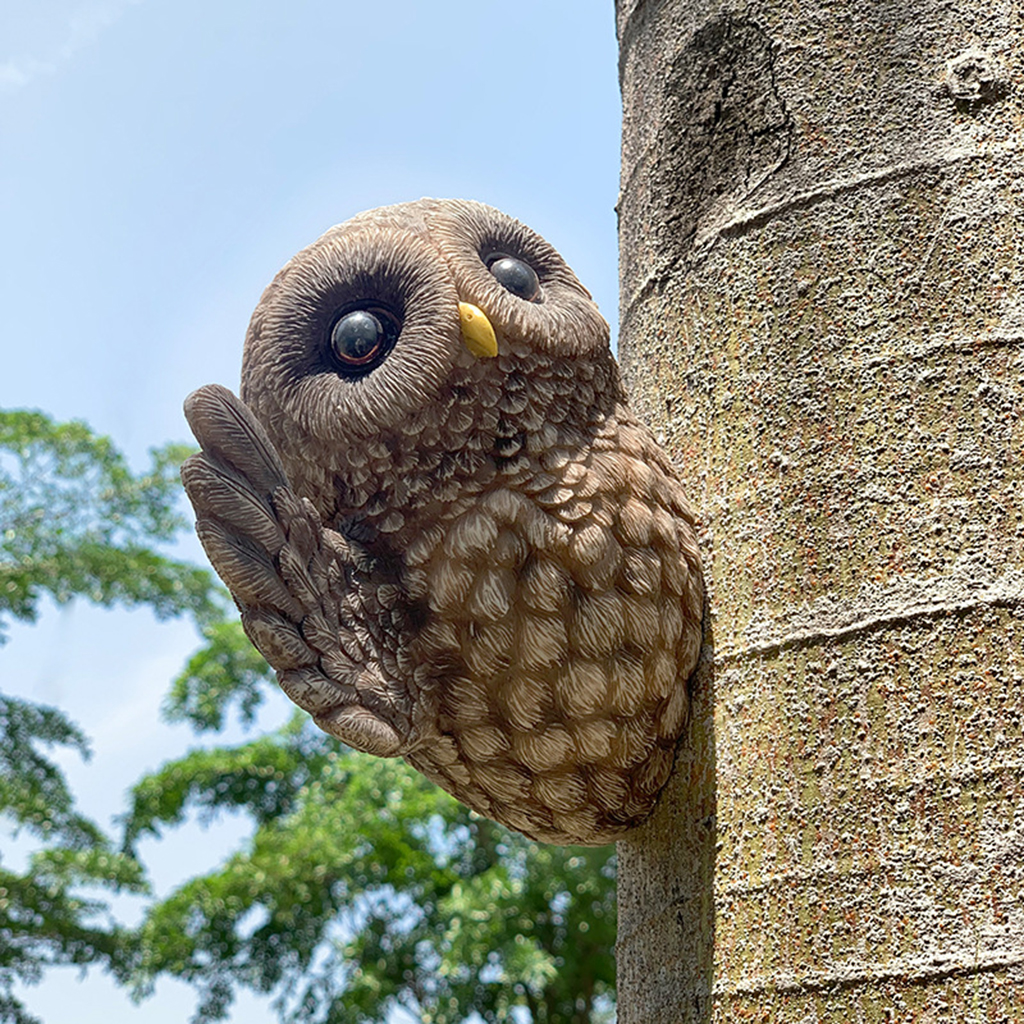 Garden Decor Tree Hugger Outdoor Tree Decorative Animal Sculpture Garden Decoration Owl Ornament Christmas Gifts