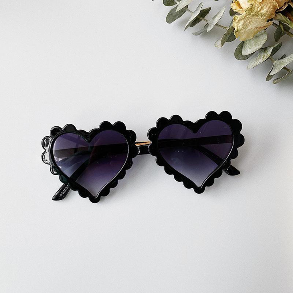 Plastic Sunglasses Heart Shaped Eyeglasses Eyeware Sun Glasses for Kids 3-6 Years Old