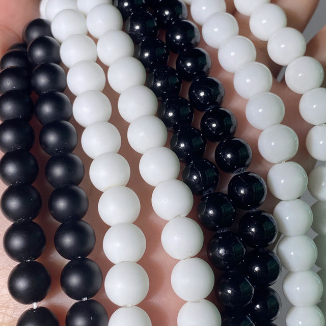 10mm Black and White Agate Beads - 16 Inches – funkyprettybeads