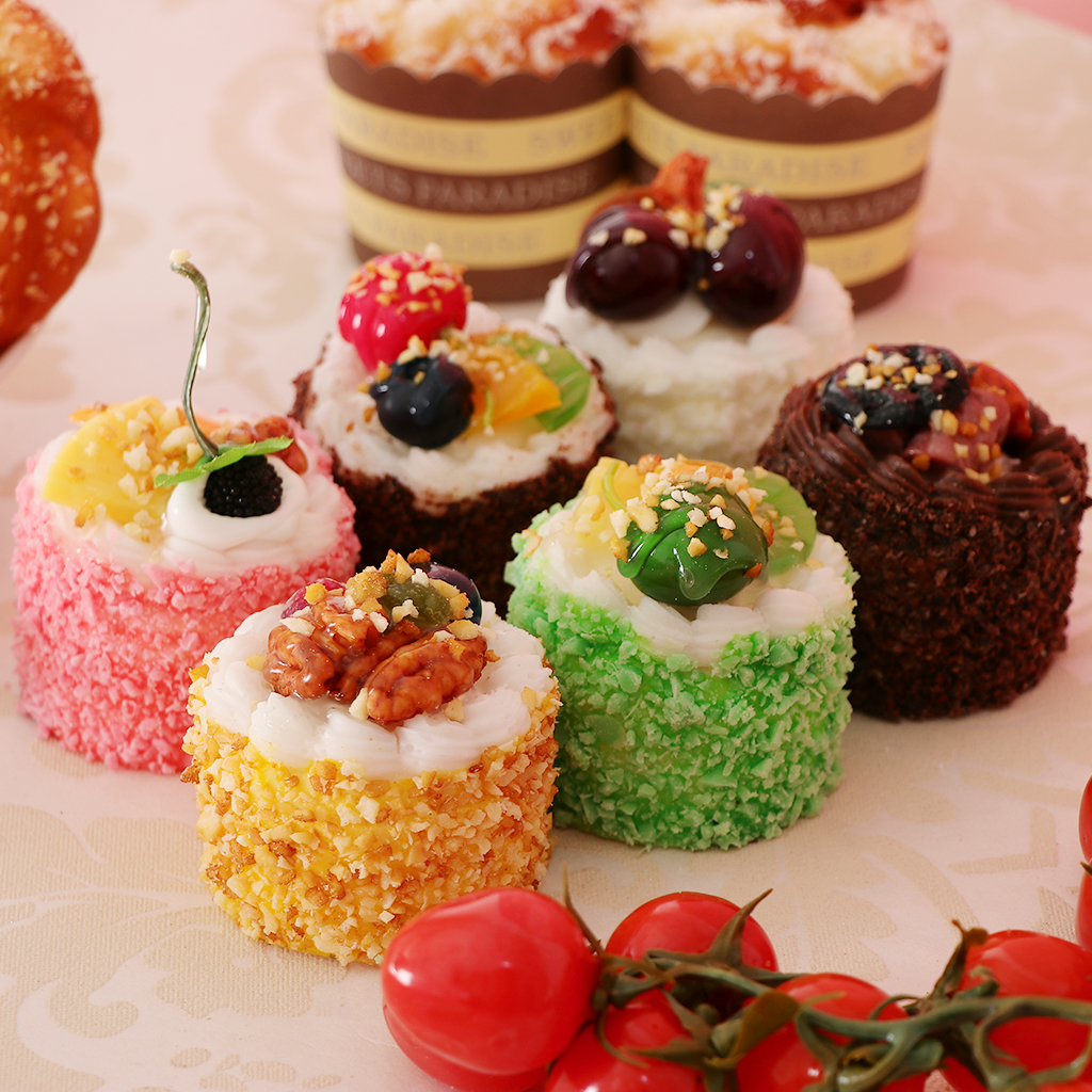 6Pcs Artificial Mixed Sprinkle Cake PU Material Simulation Food Faux Cupcake Dessert Photography Props