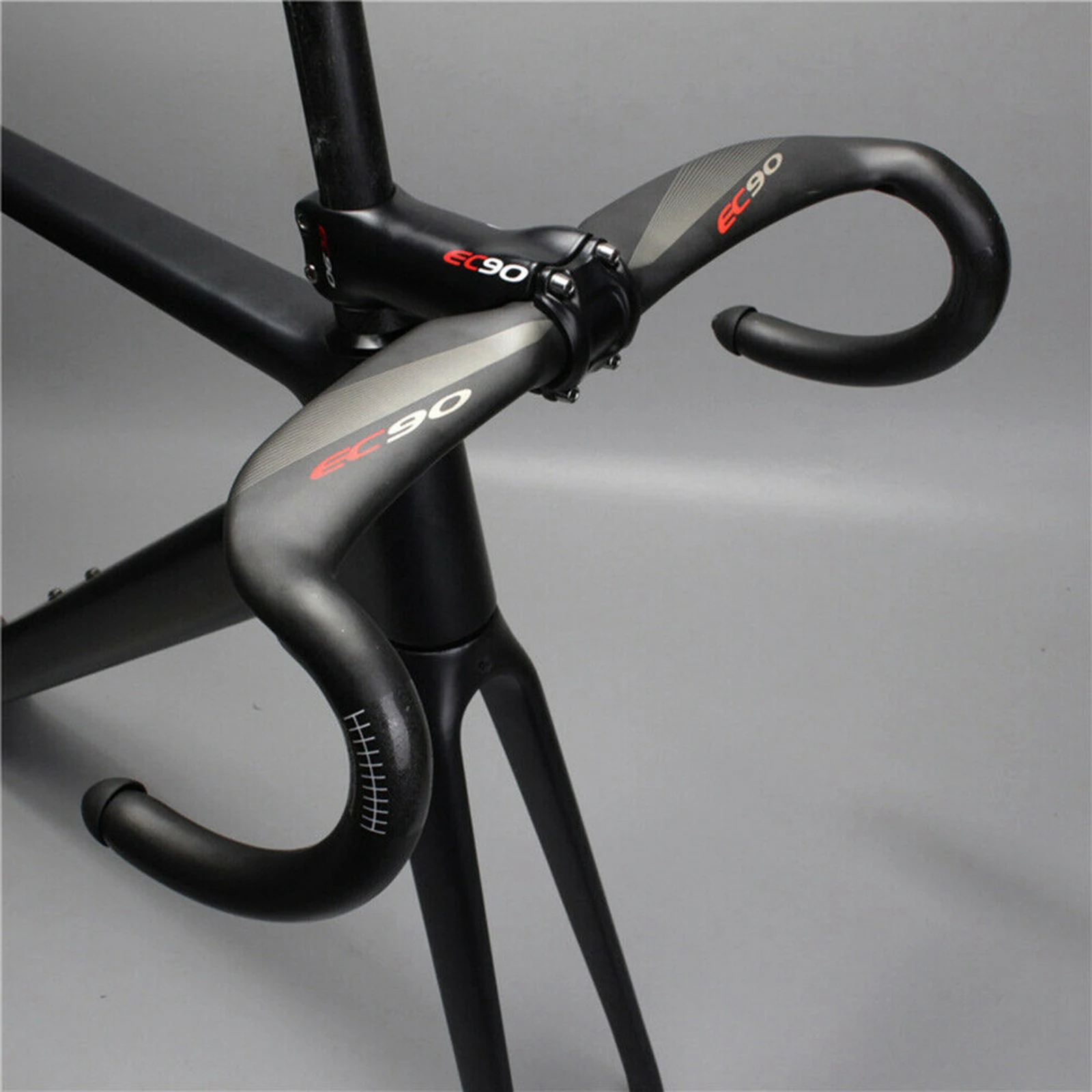 Lightweight Road Bike Handlebar 31.8mm Bicycle Drop Bar Compact Handle Bars