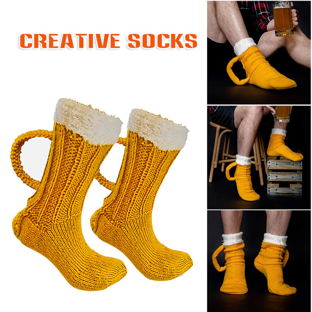 Calcetines de taza de cerveza, calcetines divertidos de punto con mango de  cerveza 3D, calcetines de invierno cálidos para hombre, Amarillo