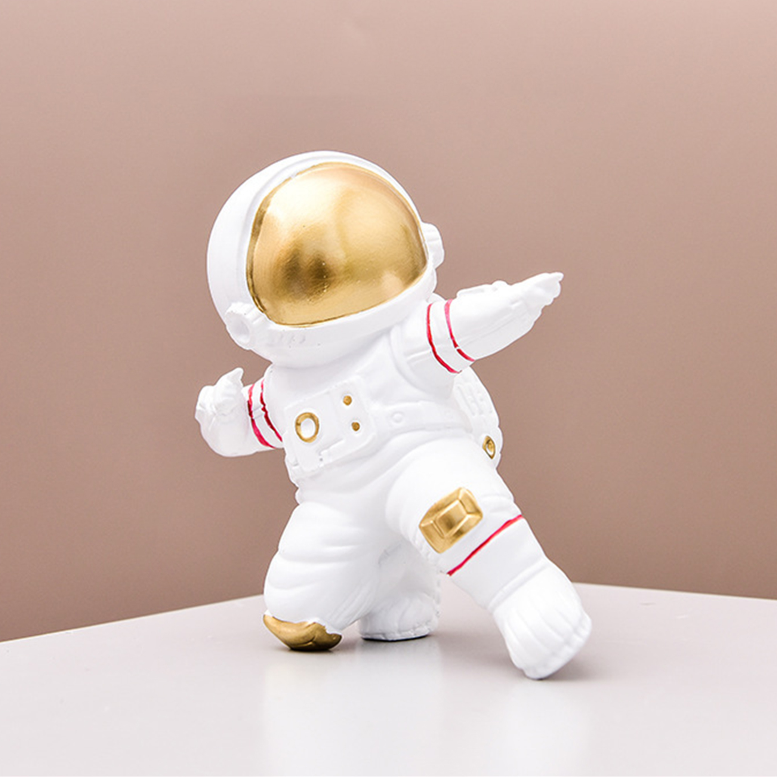 Modern Astronaut Statue Art Figurine Abstract Sculpture Office Boys Room Hotel Nursery Bookshelf TV Shelf Car Decoration Gifts
