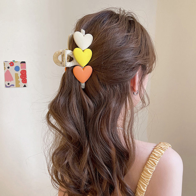 Amazon.com : Iaceble Heart Hair Barrette White Heart Hair Side Clip  Minimalist Heart Hair Clips Pin Cut Love Heart Hairpins Clip Decorative Hair  Accessories for Women and Girls Headdress(White heart) : Beauty