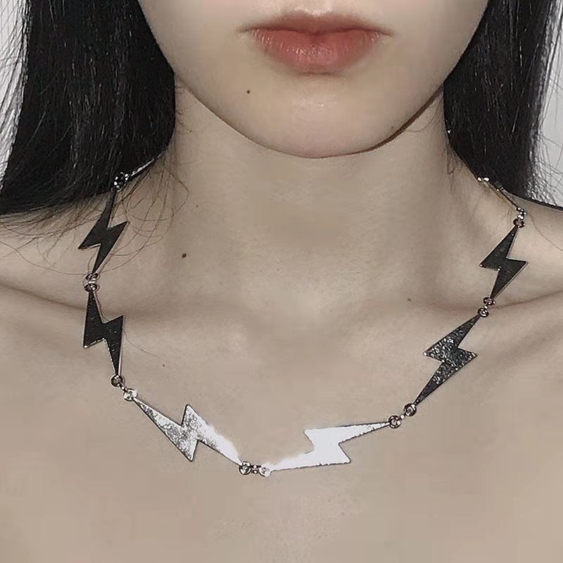 6b7987f2481b6b5cc437a1866afab2