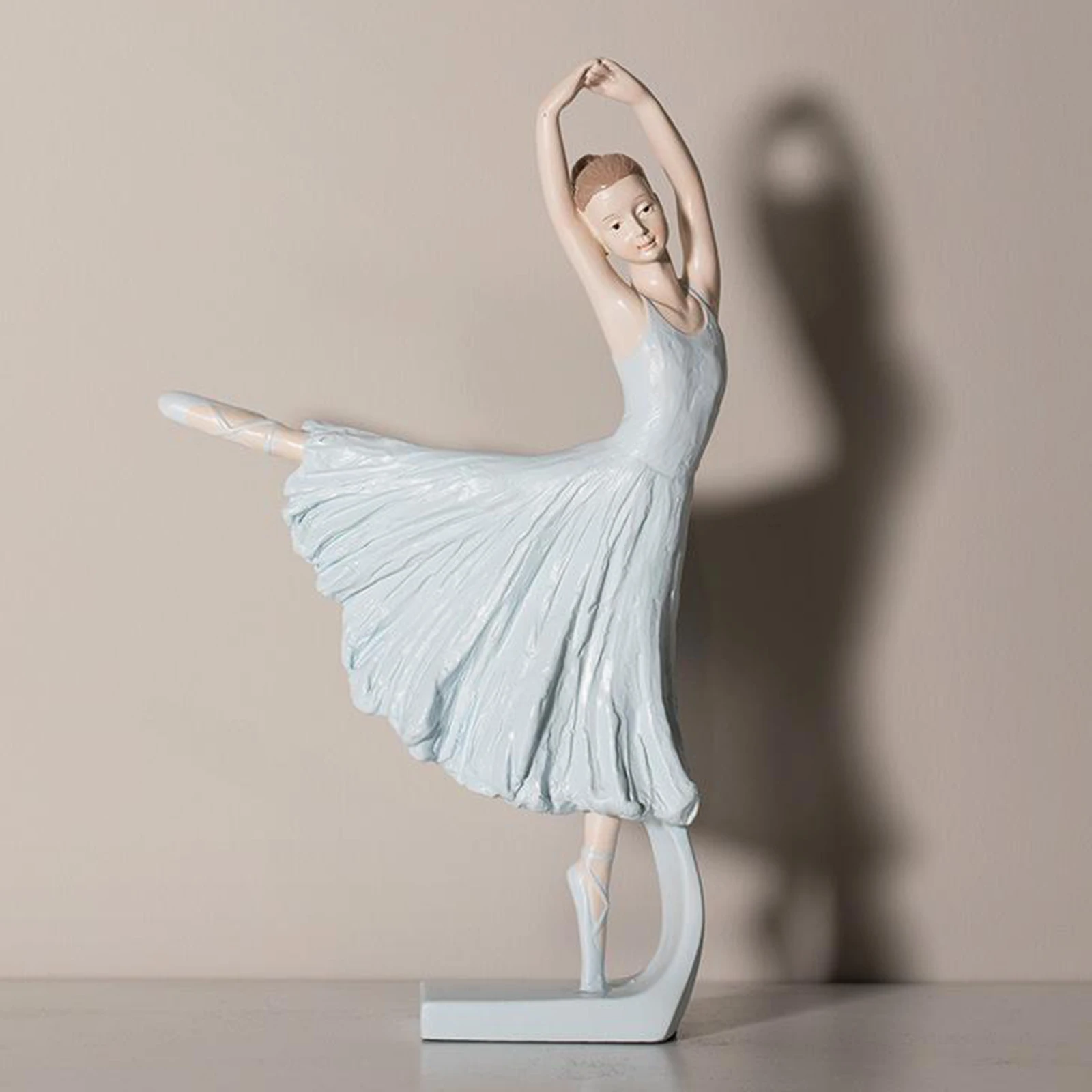 Resin Elegant Figurine Ballerina Ballet Dancer Desktop Ornament Statue Figurine Dancing Girl Statue Office Shelf