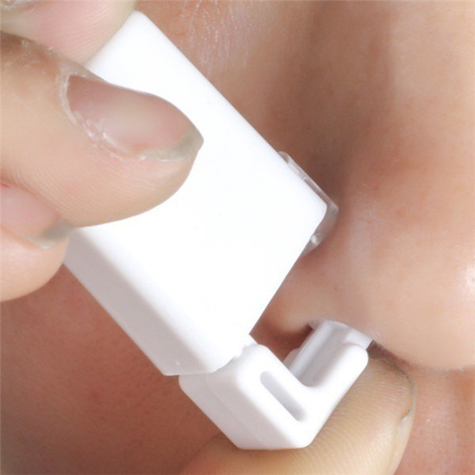 Self Nose Piercing Gun Earring Ear Stud Gun Kit Sterile NoPain Tool Stainless Steel Home Ear Piercing Kit Tools Earrings Studs 