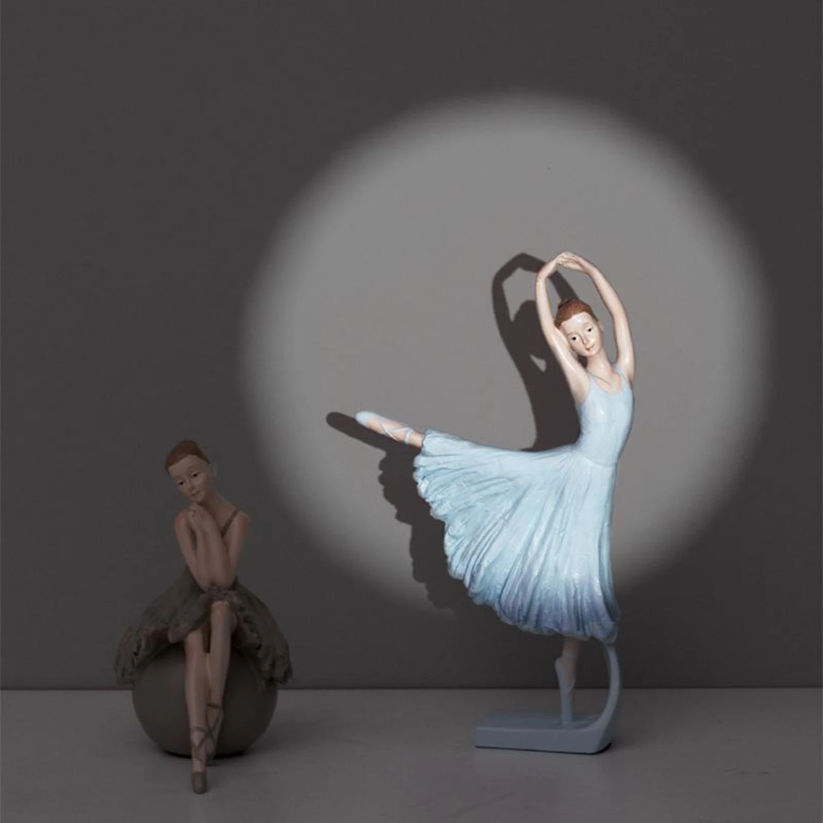 Resin Elegant Figurine Ballerina Ballet Dancer Desktop Ornament Statue Dancing Girl Figurine Statue