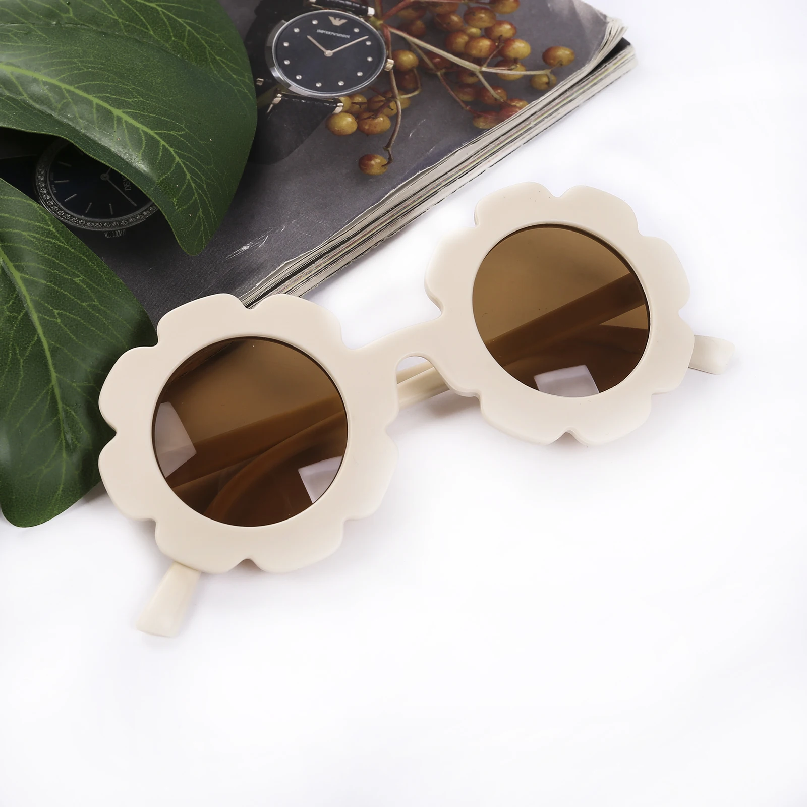 born baby accessories	 2021 8 Colors Toddlers Round Sunglasses Boys Girls Cute Matte Color Flower Frame Outdoor Ultraviolet-proof Casual Glasses baby accessories