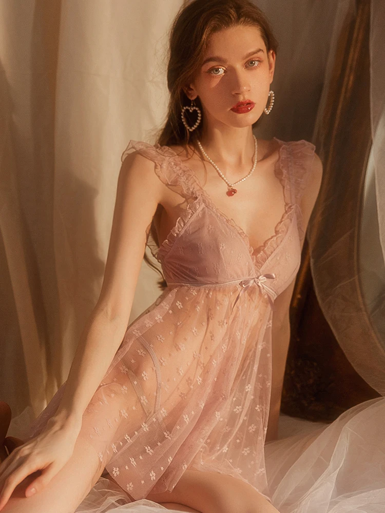 sleeveless lace trim nightgown