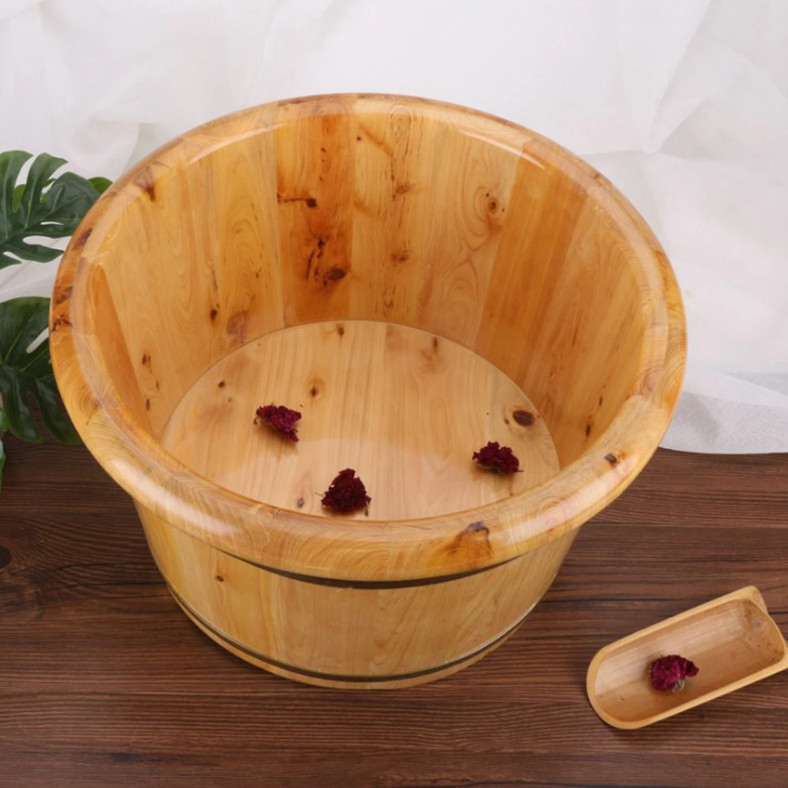 Practical Cedar Wooden Foot Basin for Foot Washing Removal Fatigue Relieving