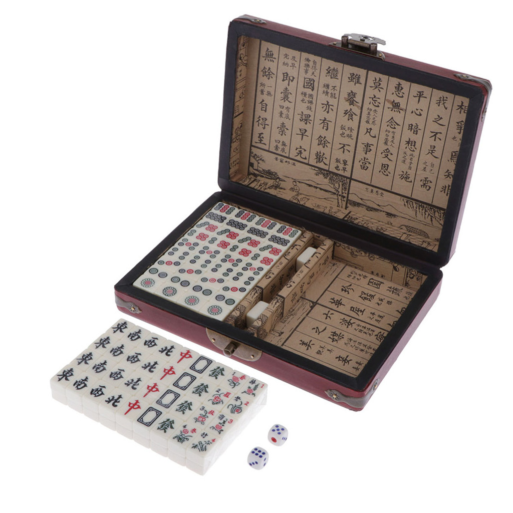 Mini Mahjong Traditional Chinese Version Game Set with Portable Wodoen Box Mah-Jongg Travel Family Leisure Time