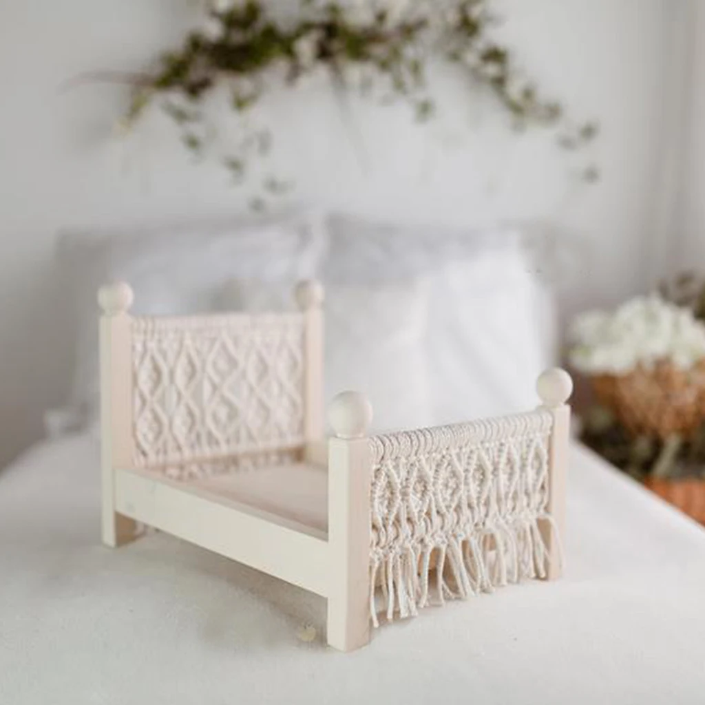 Photography Props Baby Crib Shooting Assisted Wood Cot Mini Bed Posing Props Background with Tassels for Photo Home