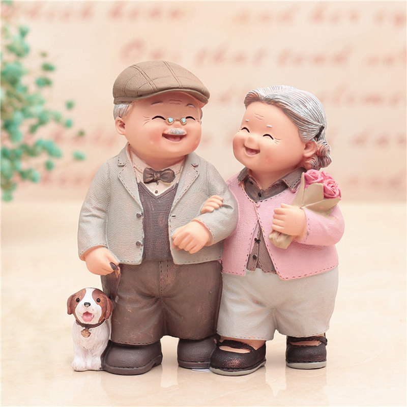 Estatuetas e miniaturas