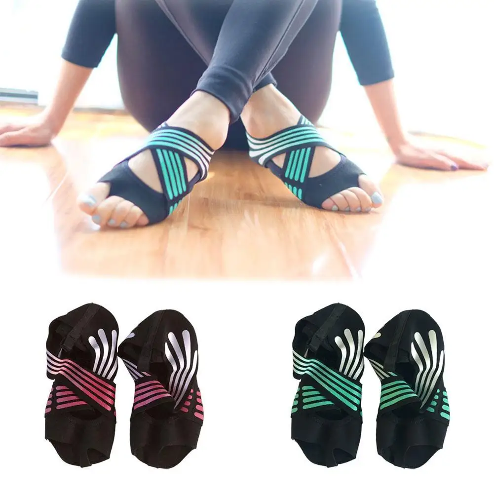 oleada Aparecer Publicación Calcetines antideslizantes para mujer, zapatillas profesionales de Yoga  para interiores, para baile, Fitness y Pilates|Calcetines de yoga| -  AliExpress
