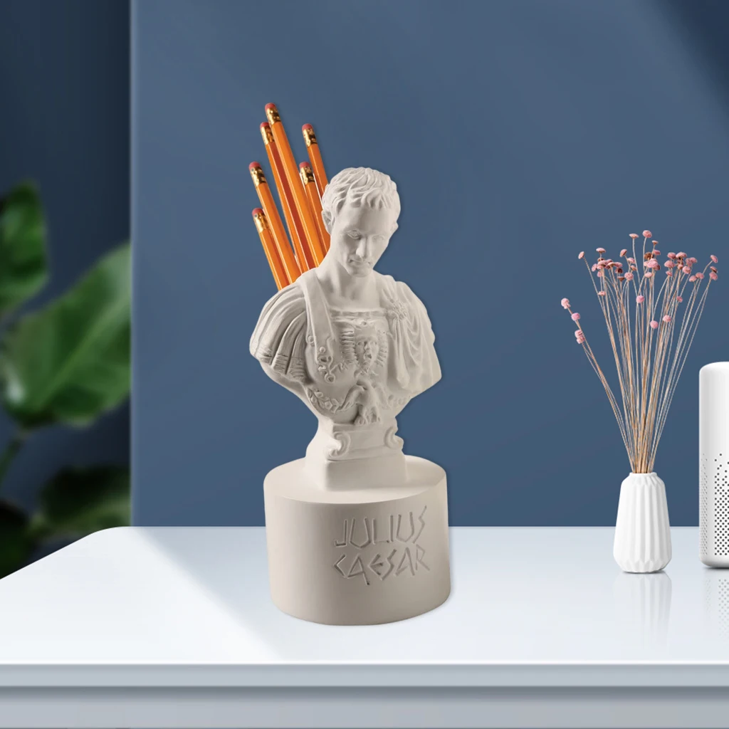 Resin Julius Caesar Sculpture Pen Holder Stationery Organizer Desk Organizer for Home Office Room Desktop Decor Supplies Gift 